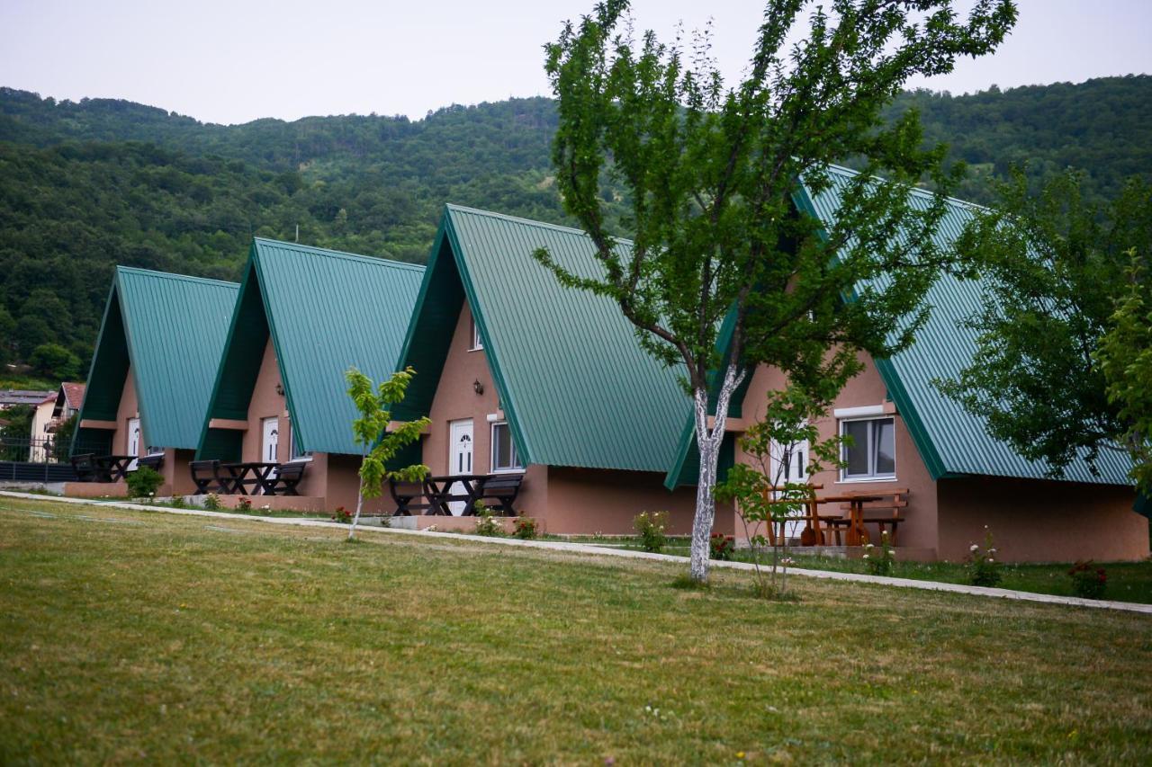 Bungalow Holiday Plužine Exterior photo